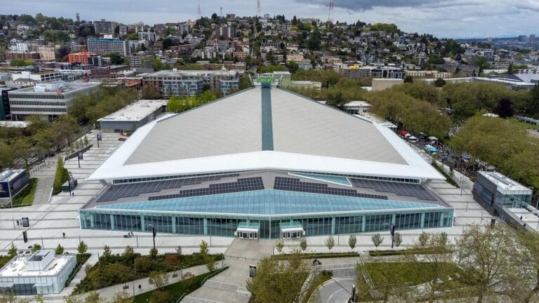 climate pledge arena capacity