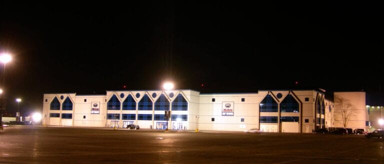 allstate arena capacity