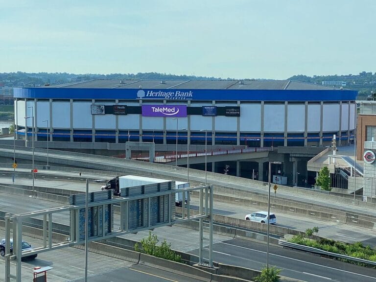 heritage bank center capacity