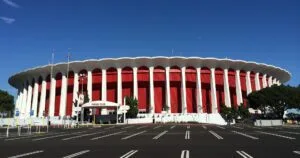kia forum capacity