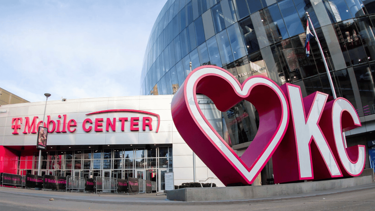 t-mobile center capacity