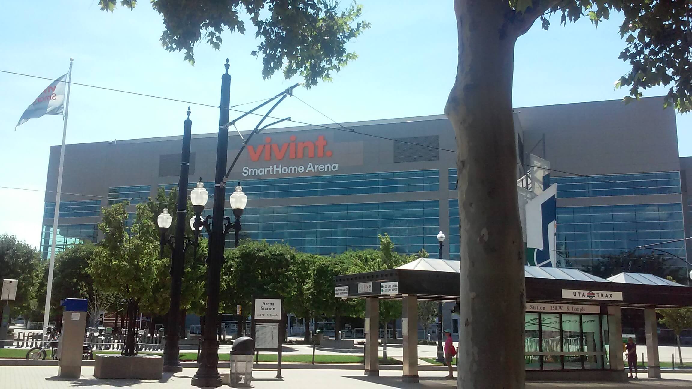 vivint smarthome arena capacity