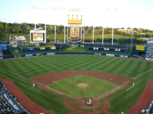 kauffman stadium capacity