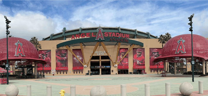 angel stadium seating capacity